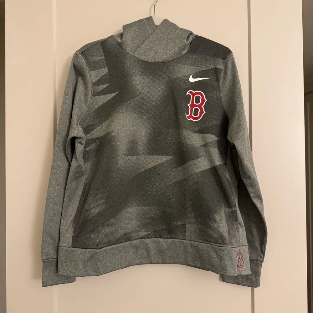 Nike Dri-FIT Gray Boston Red Sox Hoodie - Picture 1 of 3